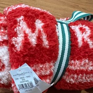 American Eagle Outfitters Vibrant Red and White Plush Throw